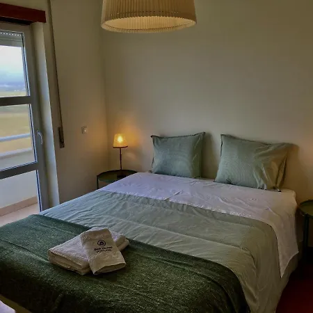 37 - Driftwood Ocean Apartment Peniche