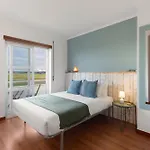 37 - Driftwood Ocean Peniche