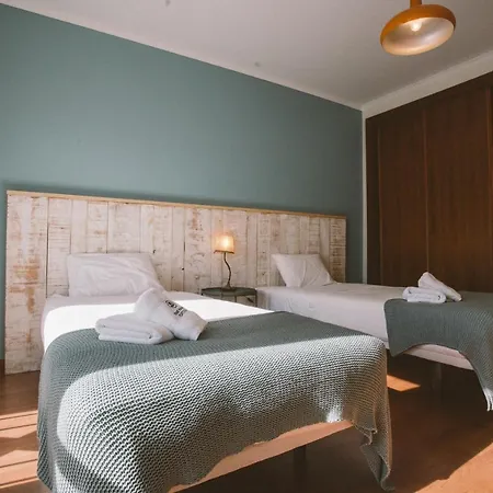 37 - Driftwood Ocean *