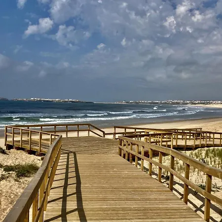 37 - Driftwood Ocean Peniche