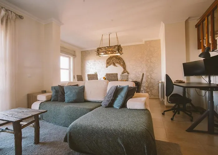 37 - Driftwood Ocean